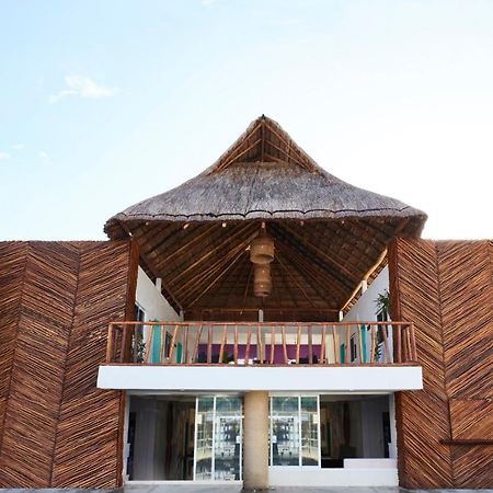 Hotel Pelicano Chiquila Exterior photo