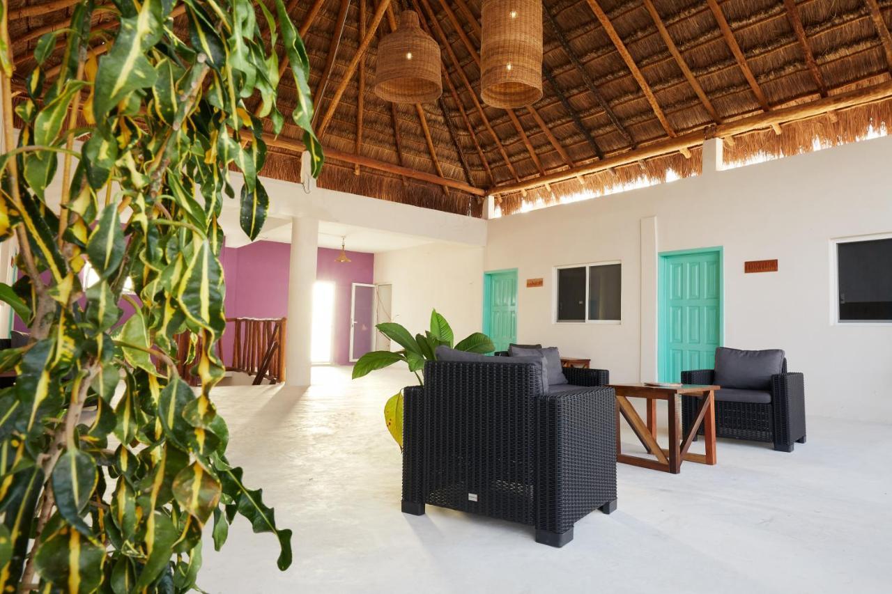 Hotel Pelicano Chiquila Exterior photo