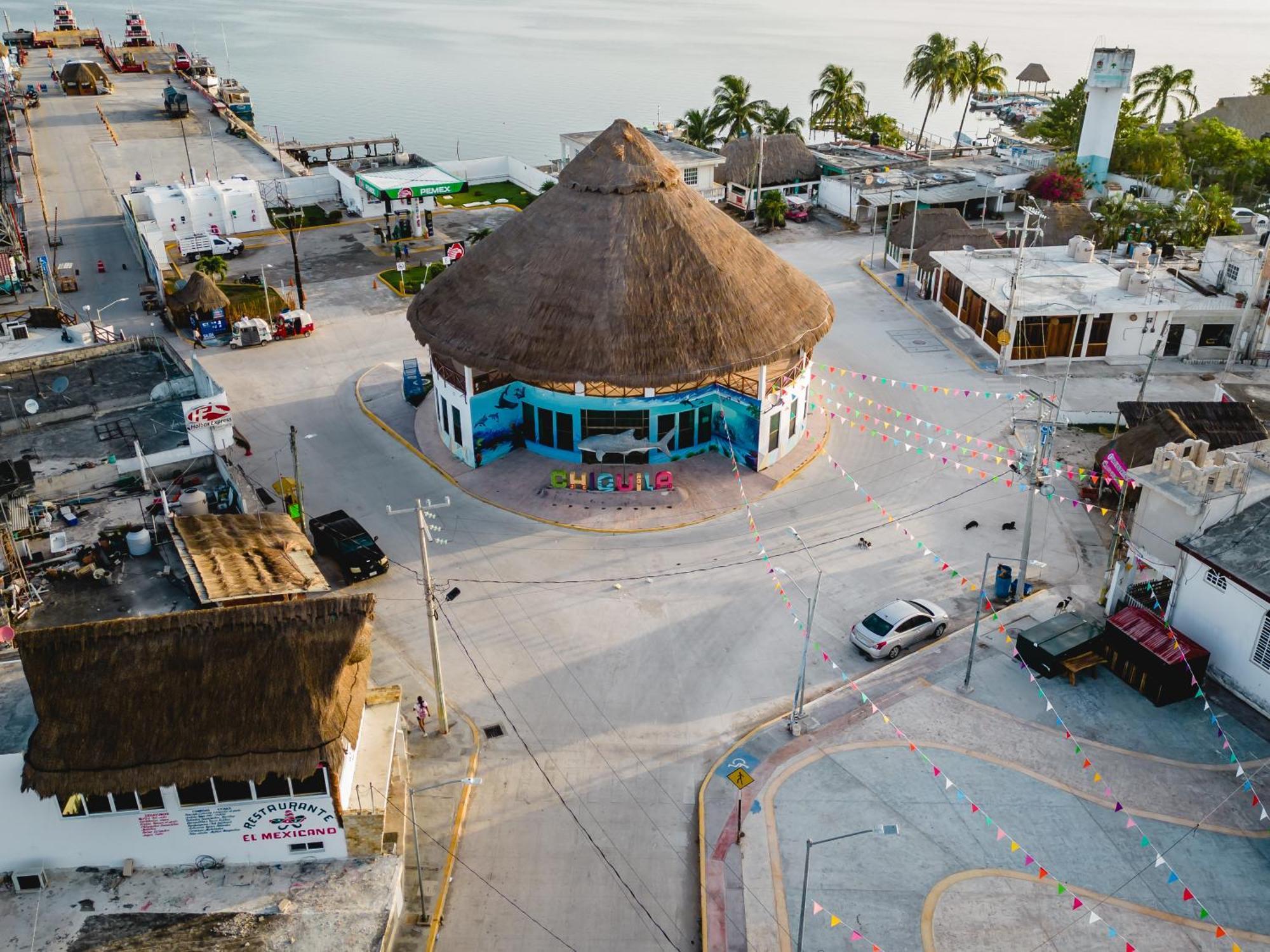 Hotel Pelicano Chiquila Exterior photo